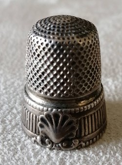 Dés à coudre 16