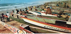 Sénégal-Retour des pêcheurs à Kayar