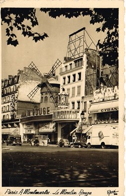 France-Paris-Le Moulin Rouge