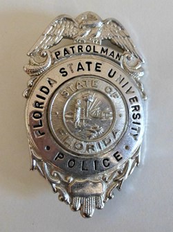 Badge métallique de  Police US-Patrolman-Floride.