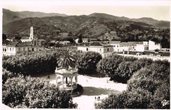 Algérie-Blida-Place d'armes vers l'Atlas