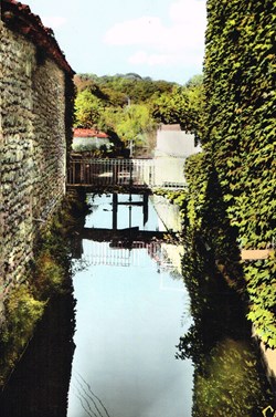 France-Vienne-Civray-Le canal