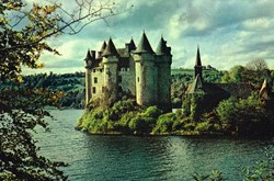 France-Corrèze-Bort les Orgues-Le château de Val