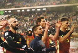 N°19-Belgique-Panini 2018