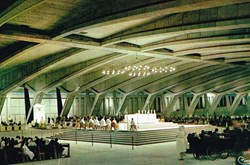 France-Hautes Pyrénées-Lourdes-Messe