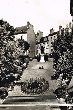 France-Loir et Cher-Blois-Statue Denis Papin