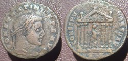 Constantin nummus Ticinum Conserv Vrb Svae