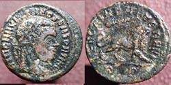 Maximien divinisé quart de nummus Rome MEMORIAE AETERNAE Lion massue