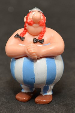 Série 03 - Astérix et les romains - 2003 - 03 - Obélix