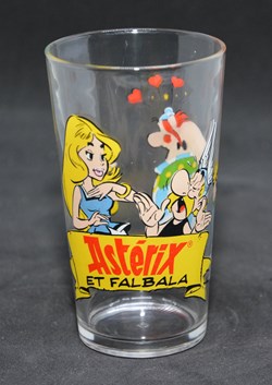 Série 033 - 2000 - Amora - n°2 - Astérix et Falbala - Grand