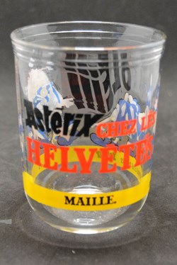Série 029 - 1999 - Maille - n°2 - Astérix chez les helvetes