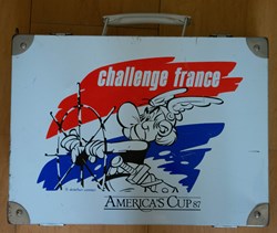 Valise métal - 1987 - Challenge France America's Cup
