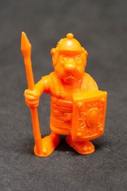 Comansi - 1984 - 18 - Orange - Légionnaire I triste avec péplum