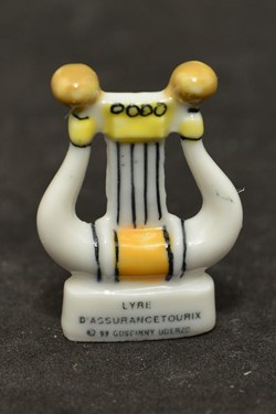 1998 - Série "Les objets" - Lyre d'Assurancetourix