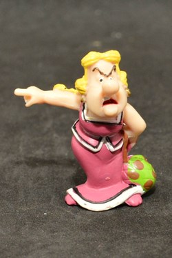 Plastoy - 2005 - 3,5 cm - Bonemine
