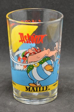 Série 016 - 1990 - Maille - n°2 - Le coup du menhir