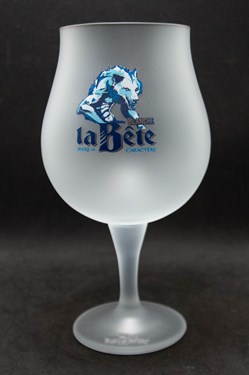 La bête - Blanche