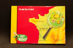 Brochure - Parc Astérix - 2005 - Plan du parc
