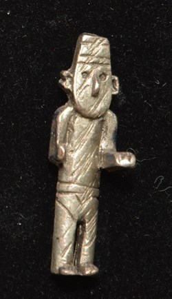 Fétiche Arumbaya en relief