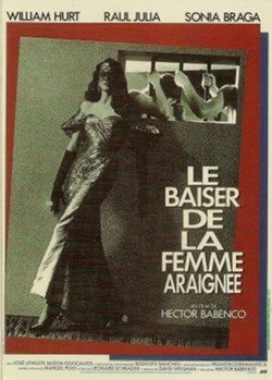 Le baiser de la femme araignée