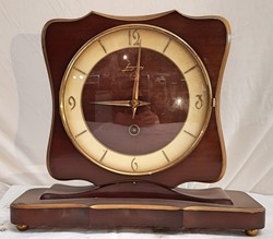 Horloge 60