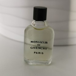 Givenchy-Monsieur de Givenchy-edt 1/10oz