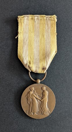Médaille d'Honneur de l'Assistance Publique (modèle n° 1)