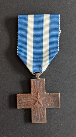 MIL - Croix du Mérite de Guerre