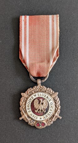 Médaille des forces armées au service de la Patrie 10 ans