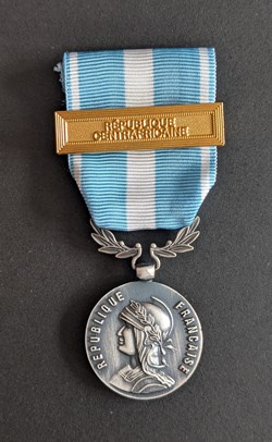 Médaille d'Outre-Mer - REPUBLIQUE CENTRAFRICAINE