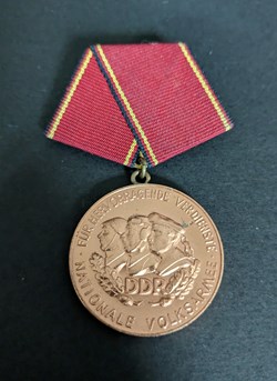 Médaille du mérite de l’Armée Populaire Nationale