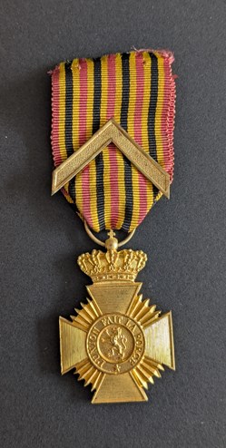 Décoration militaire de 1ère classe pour bons et loyaux services