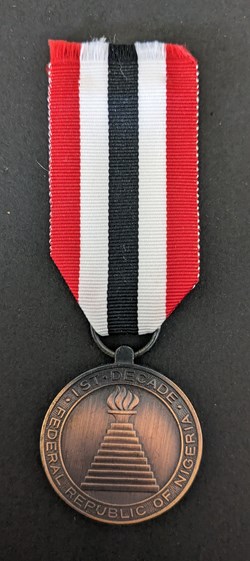 Médaille commémorative en mémoire du 10ème anniversaire de l’indépendance de la République fédérale
