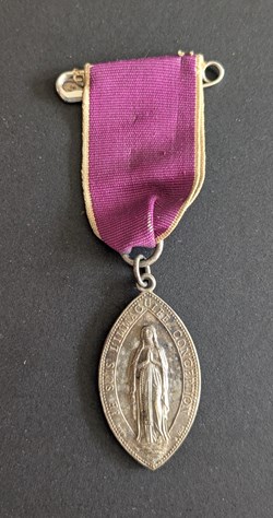 Médaille du pèlerinage à Lourdes du diocèse de Limoges