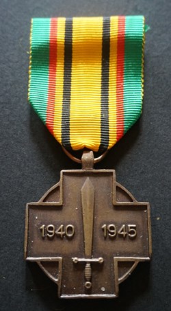 G2 - Médaille du combattant militaire de la guerre 1940-1945