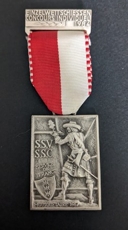 B- Médaille du prix de tir du concours individuel 1984
