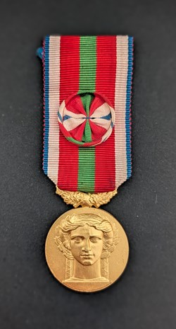Médaille de la Société française d’encouragement l’Elite