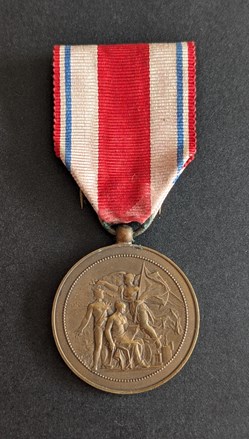 Médaille du mérite de l'Union Générale des Syndicats Professionnels Patronaux d’Indre et Loire