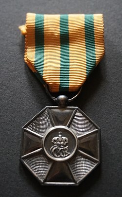 Ordre de la Couronne de Chêne médaille d'argent