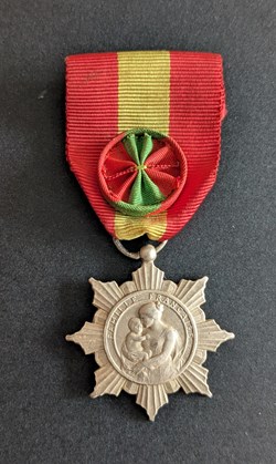 Médaille de la Famille Française (modèle 1)