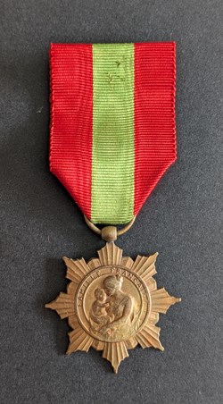 Médaille de la Famille Française (modèle 1)