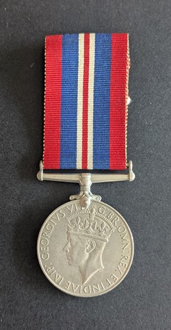G2 - War Medal 1939-1945