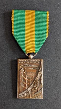 Médaille du syndicat général des entrepreneurs du bâtiment et des travaux publics de la Moselle