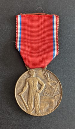 Médaille du syndicat professionnel des entrepreneurs de travaux publics de France