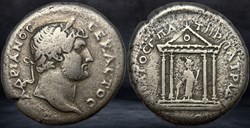 HADRIAN (117-138) R4