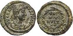 RC15020153 - GRATIANVS Avg - 1/2 Centenionalis - Siscia; 381