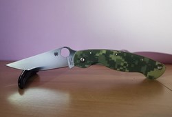 Spyderco Military