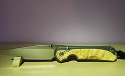 SMALL SEBENZA 31 BOX ELDER INLAY - CHRIS REEVE