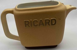 Ricard ( pavé droit )