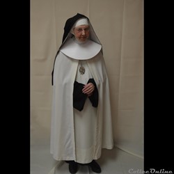 10 - Costume des Oblates de Béthanie (Avant Vatican 2)